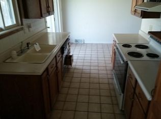 4810 Augustana Dr, Rockford, IL 61107