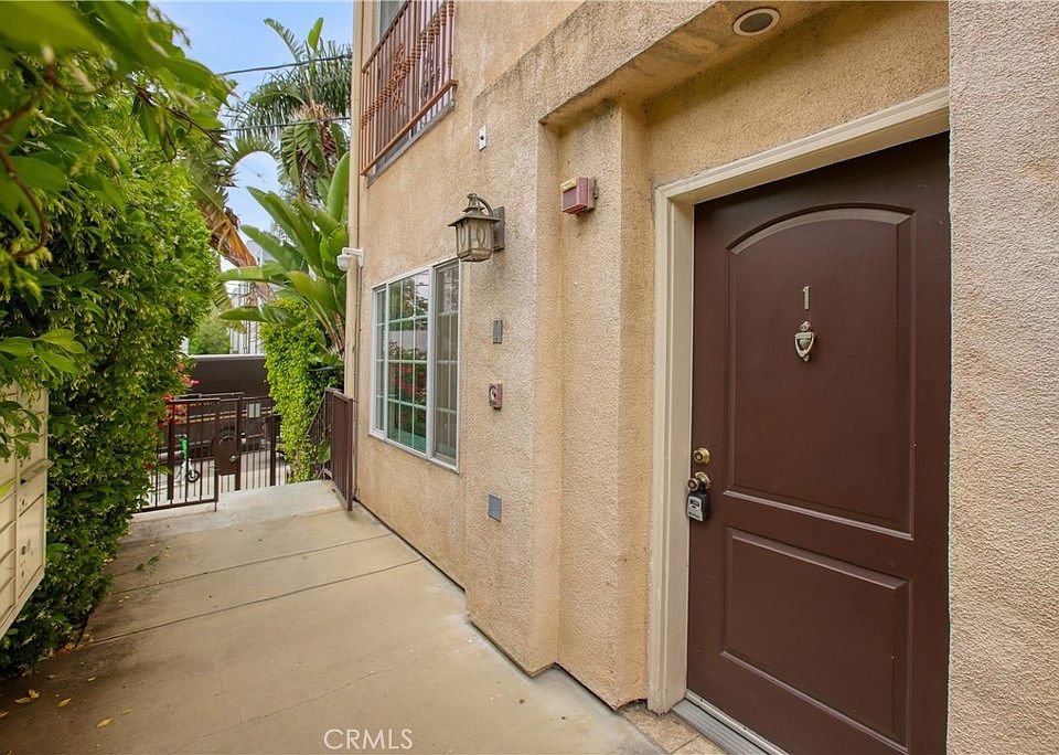 6064 Hazelhurst Pl UNIT 1, North Hollywood, CA 91606 | MLS #SR24099513 ...