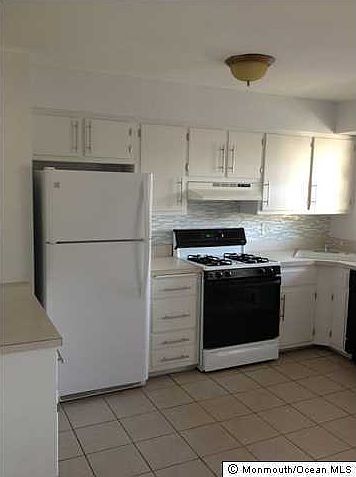 2nd image of 38 Sternberger Ave APT 1