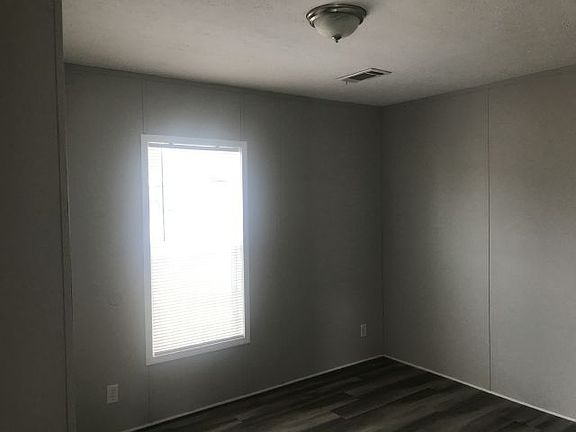 4th image of 1865 Rockhurst Ave #132
