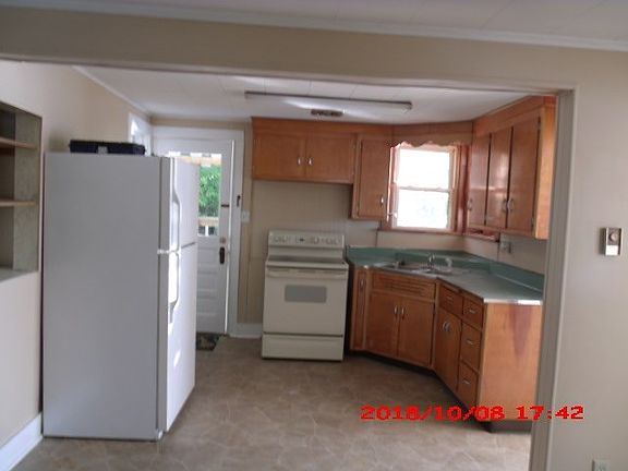 3rd image of 5673 N 350 E