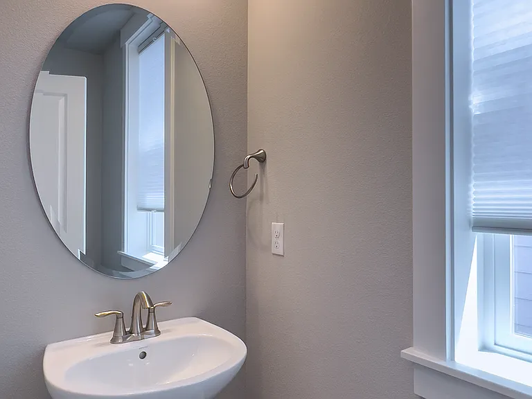 7002 SE Genrosa St — Photo 24