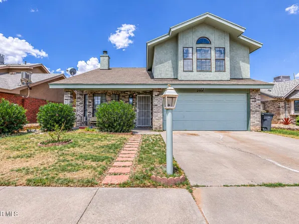 2901 Lake Michigan Dr, El Paso, TX 79936
