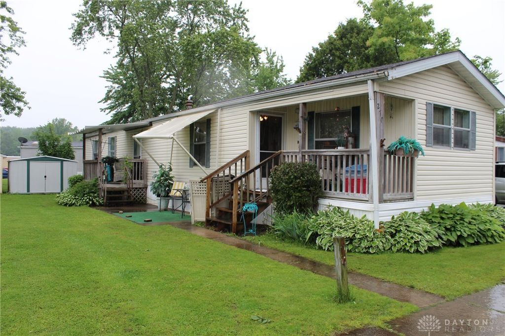 Real estate listing image