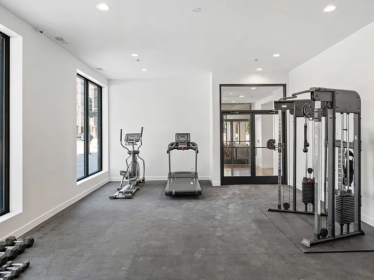 McCormick CoLiving — Photo 13