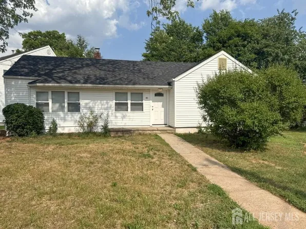 40 Runyon Ave, Edison, NJ 08817