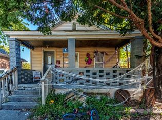 254 McRoberts St, Joliet, IL 60432