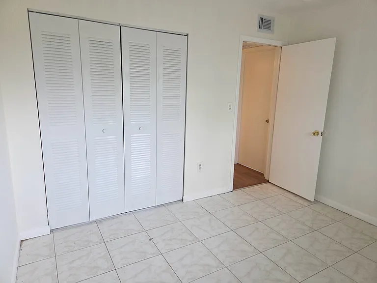 28122 SW 141st Pl — Photo 7