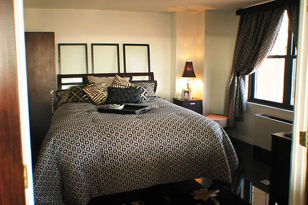 Sold by Hudson View Realty LLC | media 7