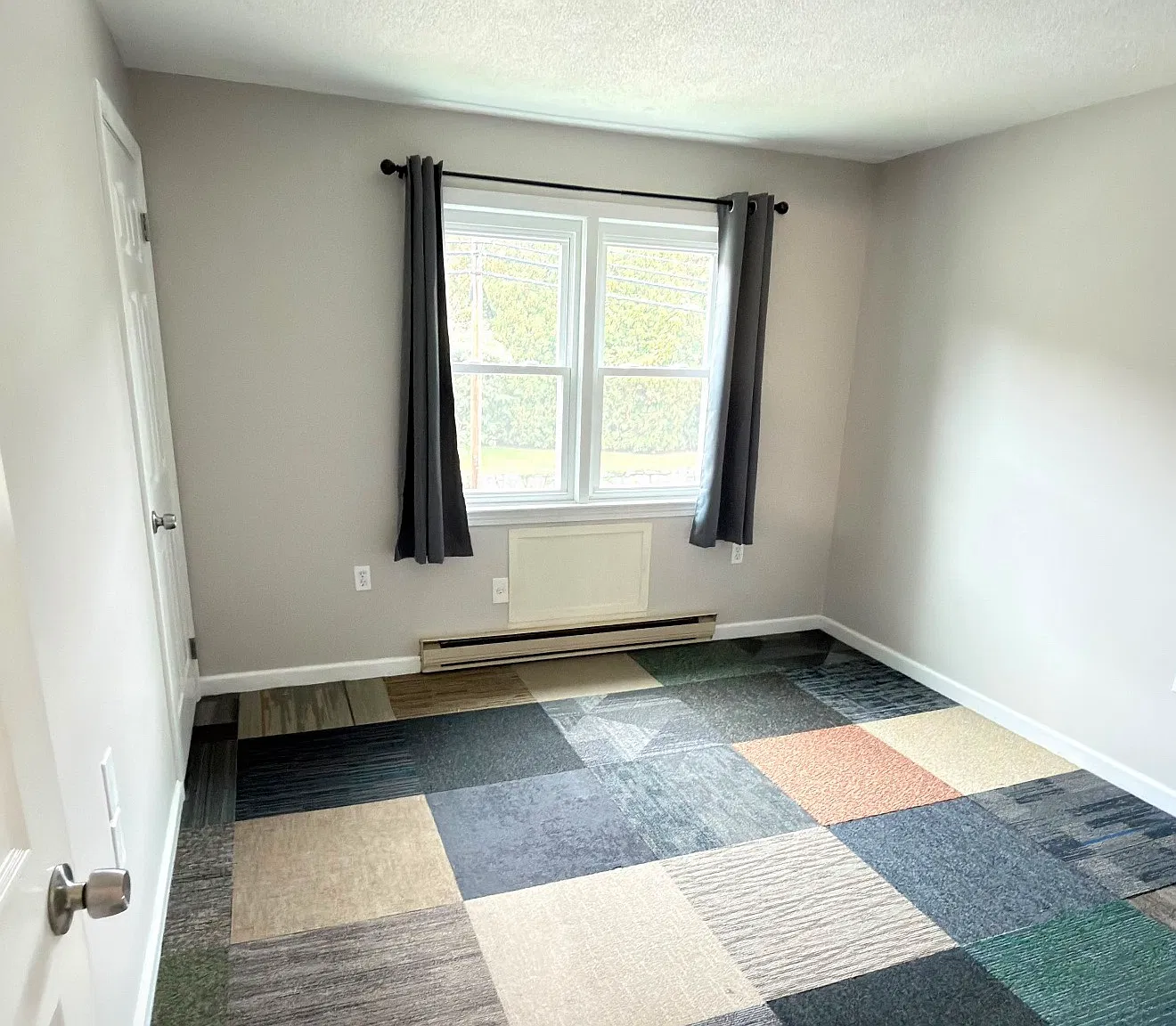 3 bed, 1.5 bath, $1,800 — Photo 3