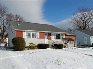 31 Perry Ave, Latham, NY 12110