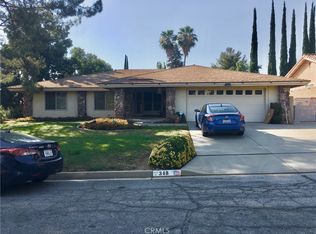 348 Canyon View Dr, Calimesa, CA 92320