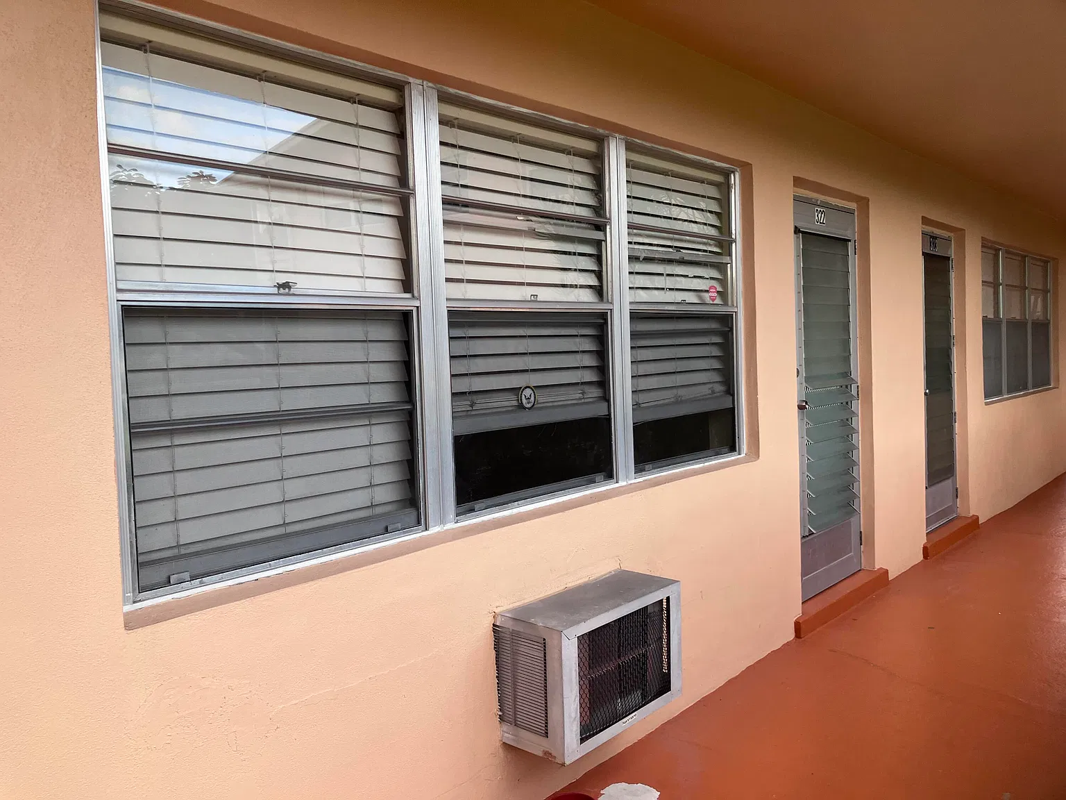 1 bed, 1.0 bath, 615 sqft, $1,100 — Photo 3