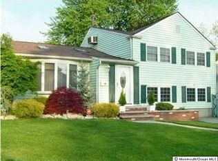 18 Dunlap Dr, Parlin, NJ 08859