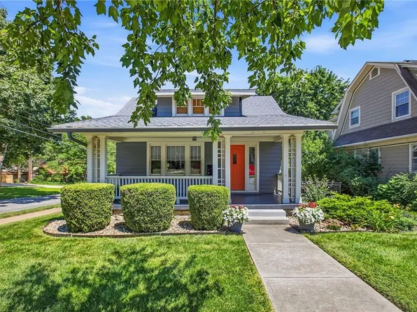 7301 Pennsylvania Ave, Kansas City, MO 64114
