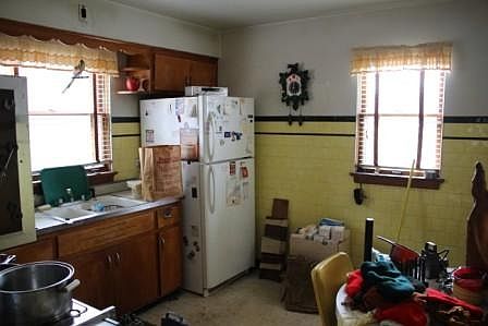 5th image of 3404 S 58th Ct