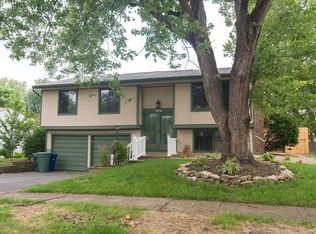 1636 Evinrude Ave, Columbus, OH 43229