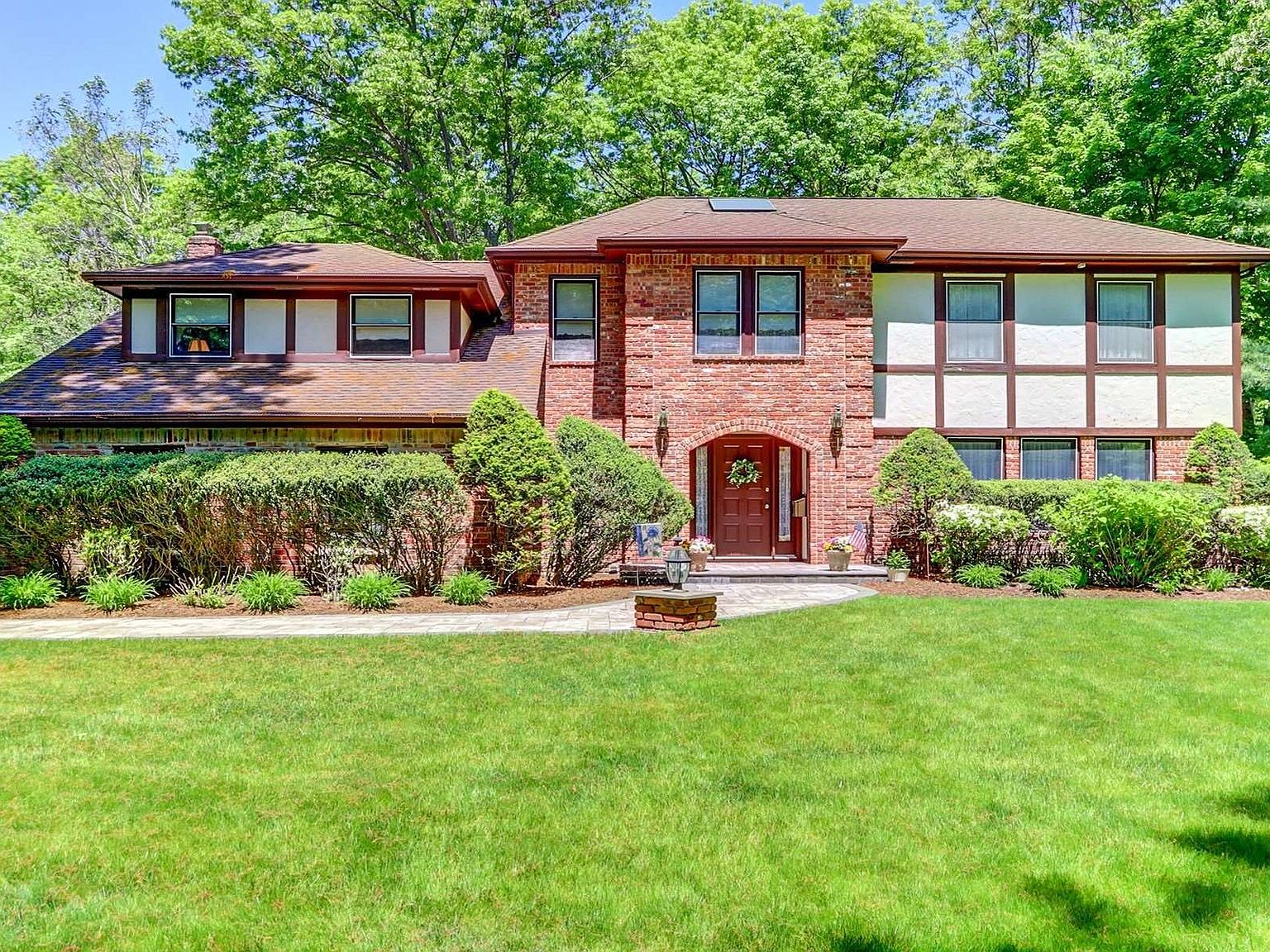 148 Landing Meadow Road, Smithtown, NY 11787 Zillow