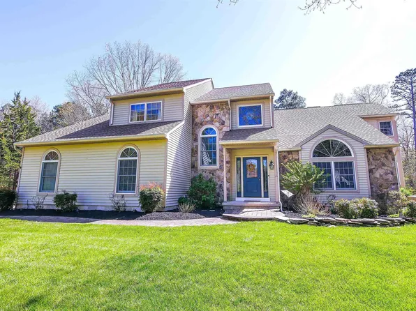 12 Buckingham Way, Mays Landing, NJ 08330