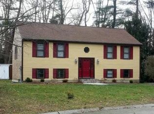 5 Mockingbird Hl, Bridgewater, MA 02324