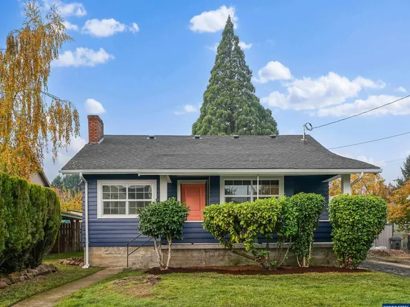 577 21st St NE, Salem, OR 97301