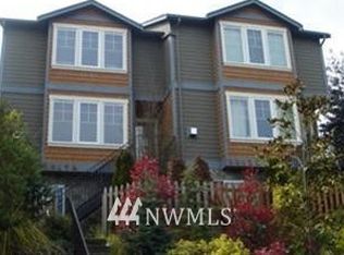 3217 A 21st Ave W, Seattle, WA 98199