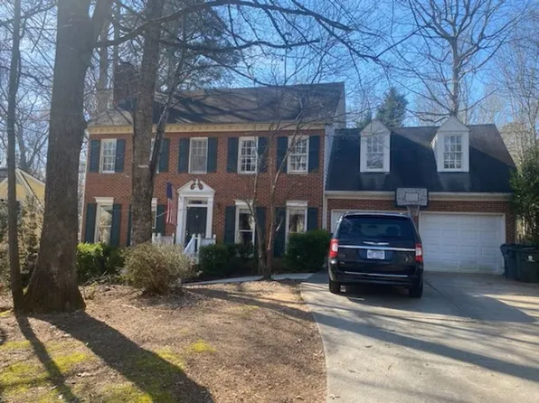 1005 New Dover Rd, Apex, NC 27502