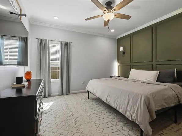 16879 Balmoral St, Montgomery, TX 77316