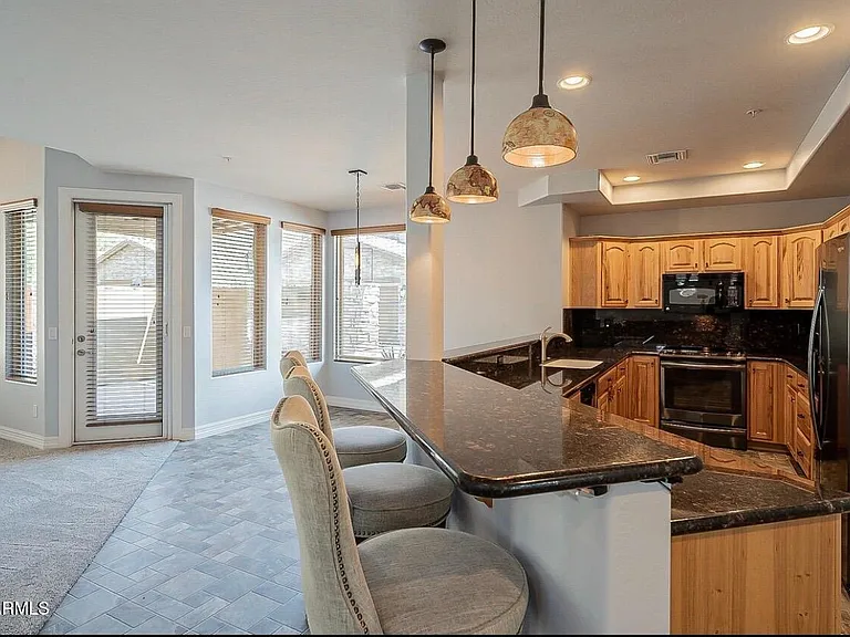 6145 E Cave Creek Rd #112 — Photo 3