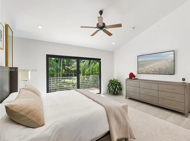 3782 El Prado Blvd — Photo 4