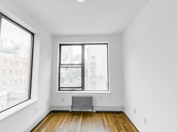 3rd image of 115 Lexington Ave #4AX