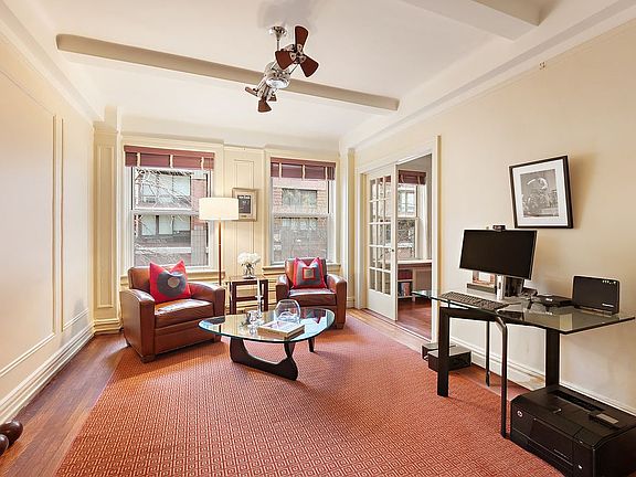 4th image of 250 W 94th St #4D