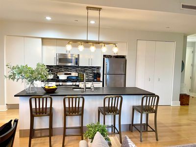 4 Beacon Way APT 909, Jersey City, NJ, 07304