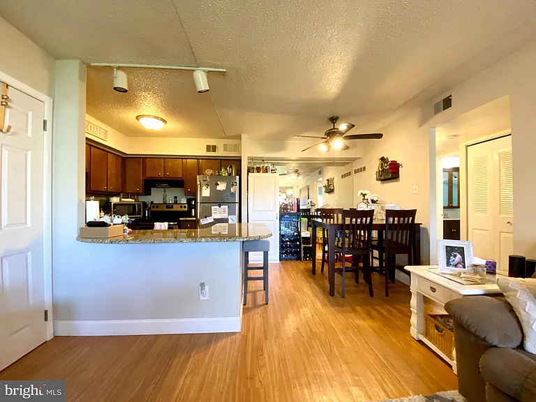 5200 Hilltop Dr — Photo 7