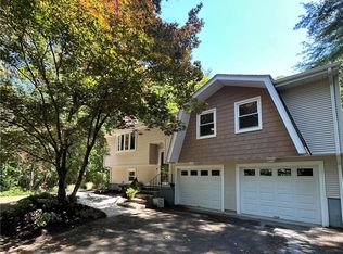 143 Smith Rd, Burrillville, RI 02830