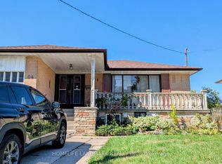 4 Derrydown Rd, Toronto, ON M3J1R1