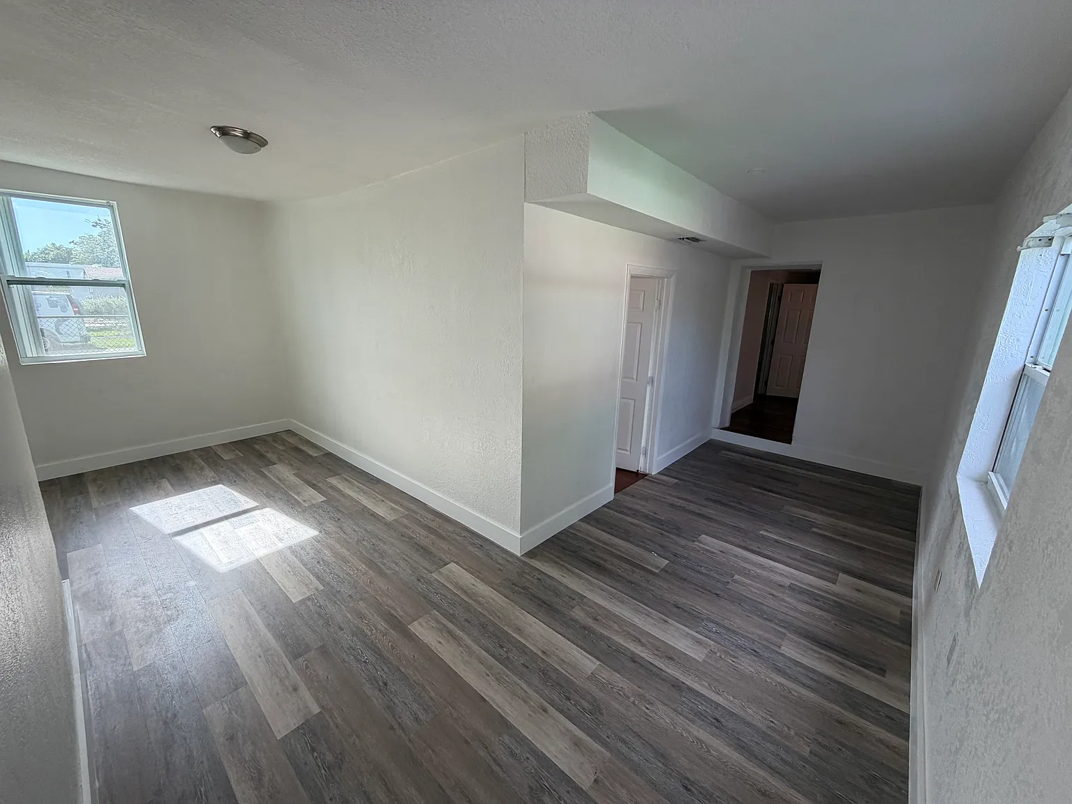 2 bed, $2,000 — Photo 3