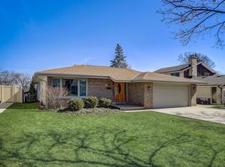 5032 S 19th St, Milwaukee, WI 53221