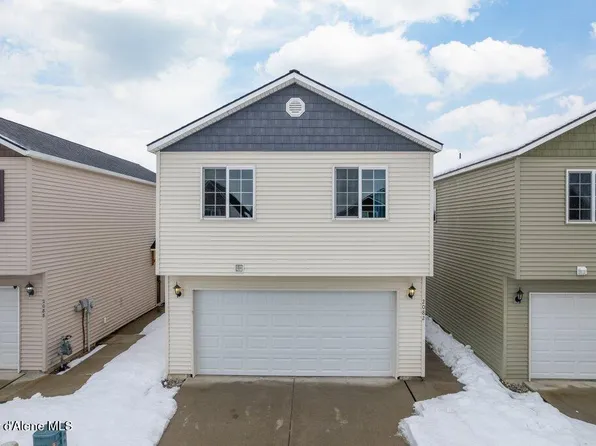 2082 N Cruze St, Post Falls, ID 83854