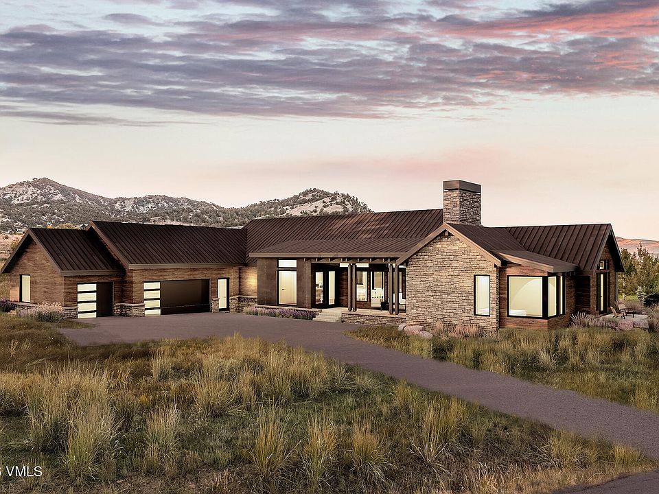 1st image of 333 Red Bluffs Way