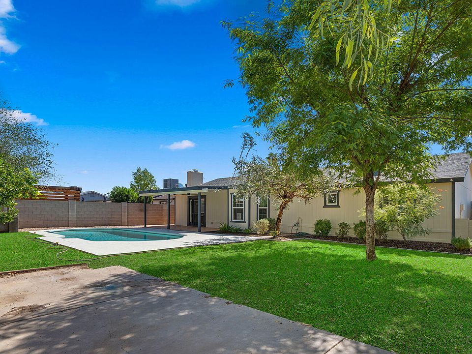 1st image of 4016 E Ludlow Drive