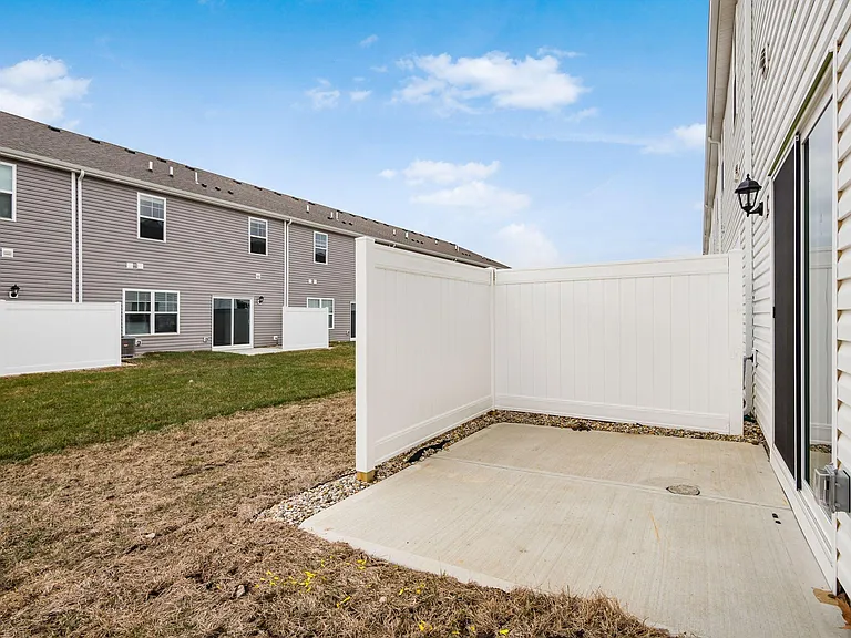1463 Koppel Way — Photo 38