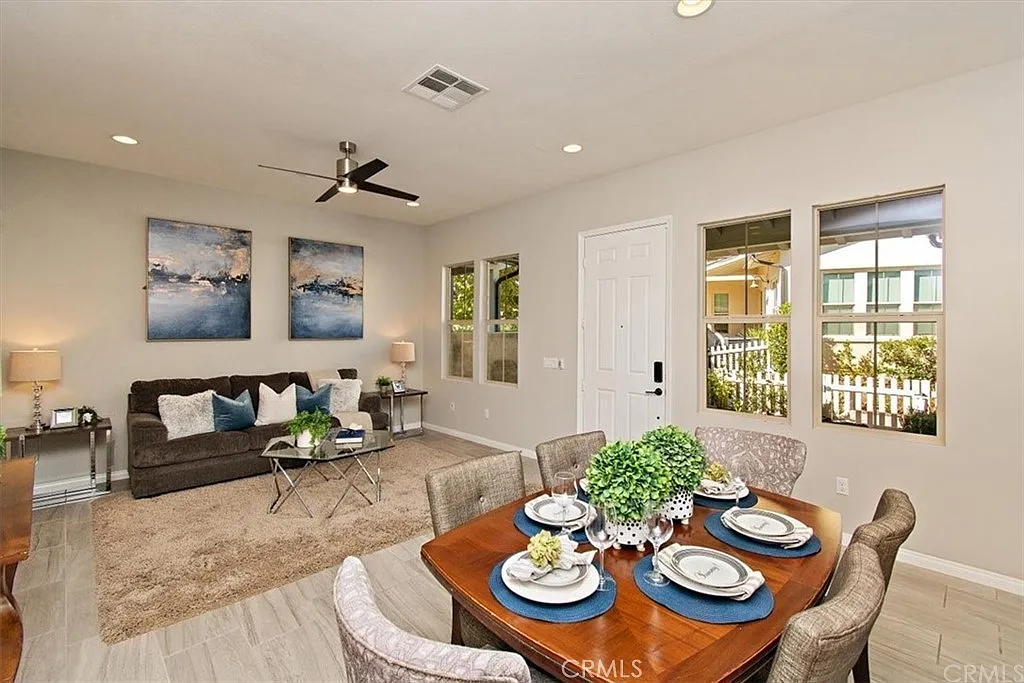 4 bed, 3.5 bath, 1912 sqft, $4,900 — Photo 3