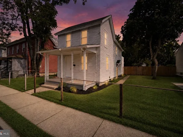 210 W Buck St, Paulsboro, NJ 08066