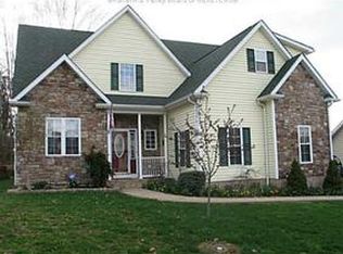 58 Clyde Dr, Hurricane, WV 25526