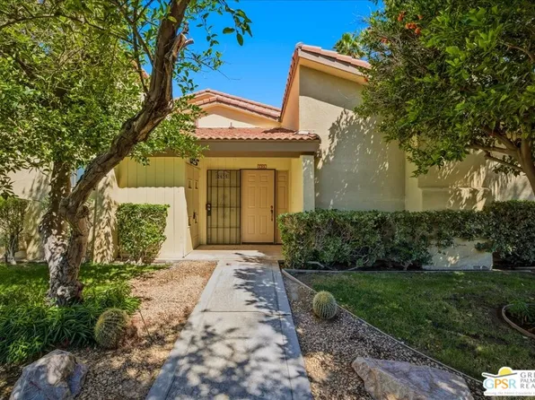 2635 N Whitewater Club Dr, Palm Springs, CA 92262