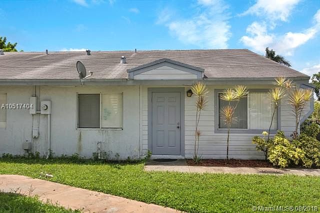 1st image of 1310 SW 71st Ter