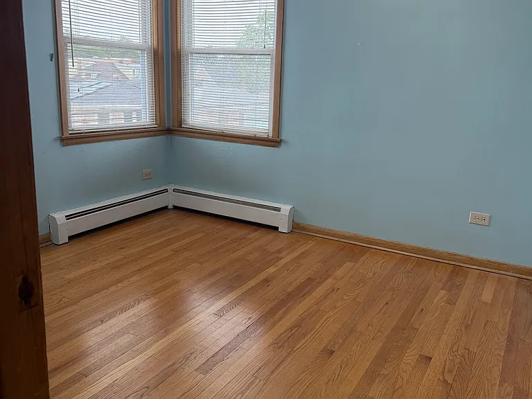 6022 W Peterson Ave #2E — Photo 3