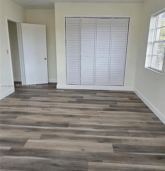 9041 Harding Ave #3 — Photo 10