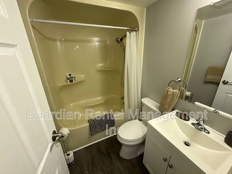 117 Centennial Dr #3 — Photo 22